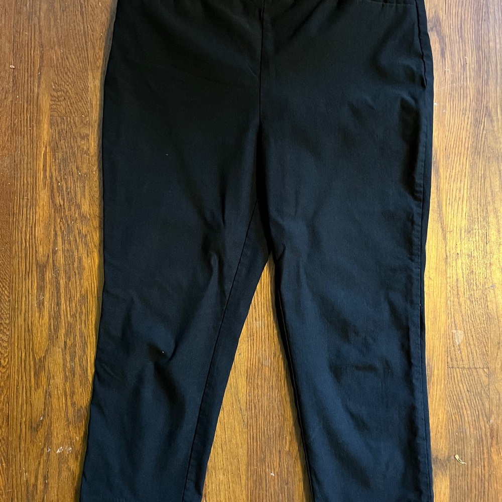 Chico's Elegant Black Stretch Trousers